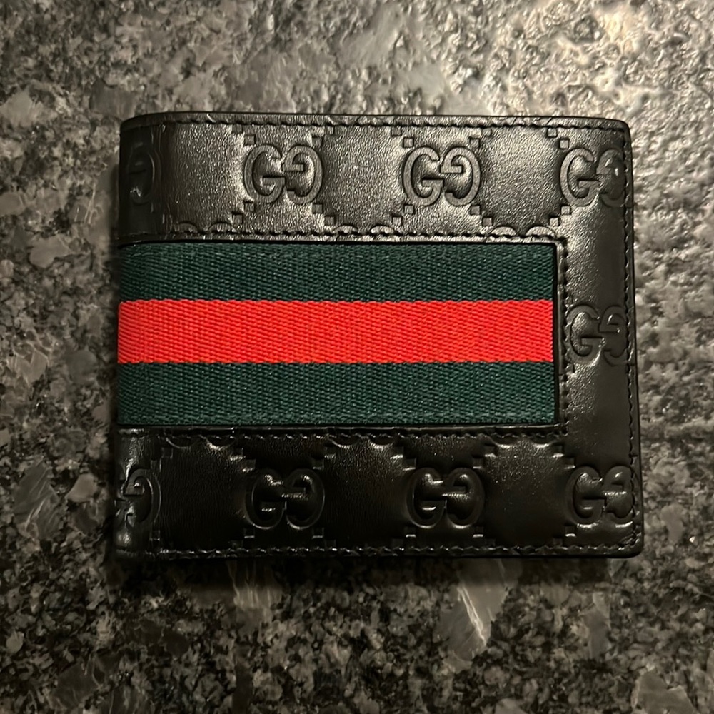 Gucci Signature Web Wallet
